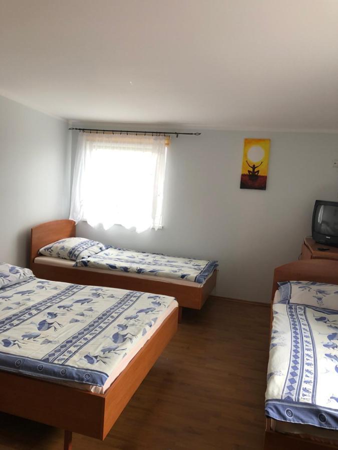 Hotel Pod Borowikiem à Grzybowo  Extérieur photo